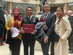 Perwira Penerbangan TNl AL Raih Gelar Double Degree