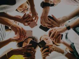 Kecanduan Medsos Termasuk Gangguan Mental? Simak Faktanya