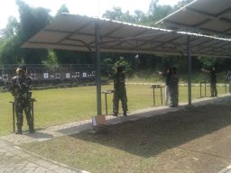 Kolaborasi Media dan Stakeholder, Prajurit Wing Udara 2 Asah Kemahiran Menembak