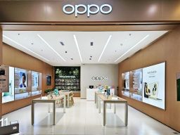 OPPO Kenalkan Perangkat Terbaru Reno11 F dan Jam Tangan Pintar Watch X