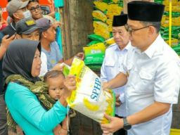 Pj. Gubernur Adhy: Upaya Pemprov Jatim Sentuh Seluruh Lapisan Masyarakat