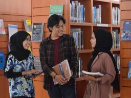 Prodi S1 PBI Unusa Salah Satu 4 PTS di Jatim Yang Raih Akreditasi Unggul