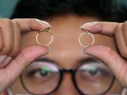 Prospek Emas sebagai Mata Uang di Tengah Ketidakpastian Global