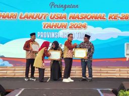 PT KAI Mendapatkan Penghargaan dari Pemerintah Provinsi Jawa Timur