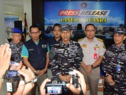 TNI AL Gagalkan Upaya Penyelundupan 8 Box Terumbu Karang Dilindungi