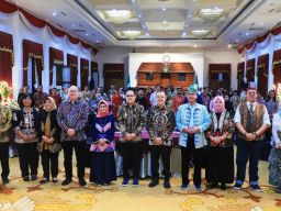 Sambut Hangat Peserta The 4th Summer School dari 19 Negara, Pj. Gubernur Adhy Ajak Nikmati Keindahan Jatim