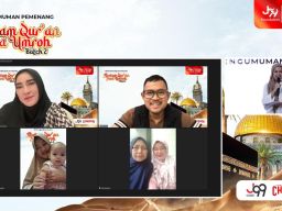 Juragan 99 Berangkat Umroh Guru Ngaji