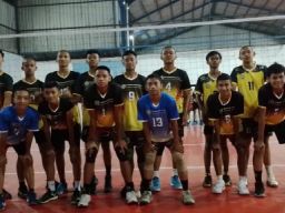 7 Klub Voli Tampil Memukau di Jenggolo Sport Sidoarjo