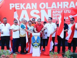 Pj. Gubernur Adhy Pacu Semangat Kebersamaan untuk Tingkatkan Kinerja Pelayanan