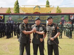 Danyon Infanteri Yonif 500/Sikatan Diserahterimakan