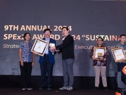 Berdayakan Komunitas, Smartfren Raih Beberapa Penghargaan