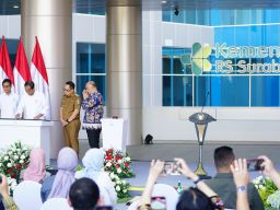 Presiden Jokowi Meresmikan RS Kemenkes Surabaya