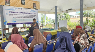 Tim Pegmas Departemen Ekonomi Syariah Unair Ajak Fatayat dan Muslimat NU Gali Potensi Lokal