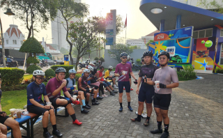 BRI BO Surabaya Tanjung Perak Gelar Worklife Balance Bareng Komunitas Olahraga Cycling dan Running