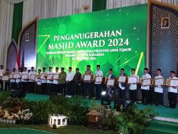 Pj Gubernur Adhy Jabarkan Peran Penting Masjid Dalam Pembangunan Keumatan