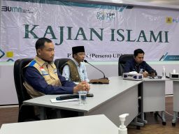 PLN UP3 Kediri & YBM Gelar Kajian Rutin dan Berbagi Kebahagiaan untuk Anak Yatim