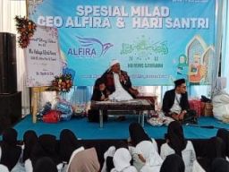 Semarakkan Hari Santri, ALFIRA Bersama MWC NU Sawahan Undang 1.100 Anak Yatim