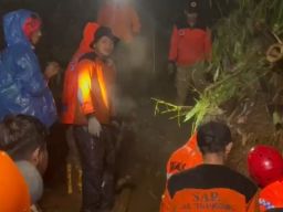 Longsor di Kabupaten Temanggung Seorang Warga Meninggal Tertimbun Material