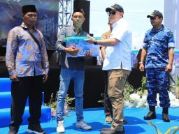 Bersama Menhan RI Saksikan Fire Power Demo di Lumajang, Pj. Gubernur Adhy Puji Alutsista TNI AU