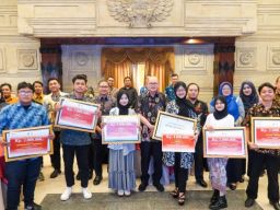 Pj Sekdaprov Jatim Apresiasi Lomba Vlog Perkuat Promosi Pariwisata dan UMKM Jatim