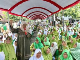 Khofifah: Referensi Presiden Prabowo Luncurkan Program MBG, Salah Satunya Teladan Syekh Abdul Qadir Jailani