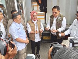 Pemprov Jatim Distribusikan Bantuan 870.000 Dosis Vaksin PMK Ke 38 Kab/Kota