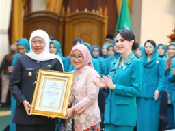 Gubernur Khofifah Ajak Tingkatkan SDM, Turunkan Stunting dan Sukseskan MBG