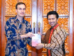 Terima Kunjungan Dubes Finlandia, Wagub Emil Tawarkan Peluang Investasi Pengembangan KEK JIIPE