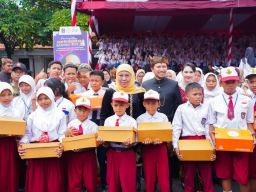 Pemprov Jatim Komitmen Bangun Sistem Pendidikan Bermutu Untuk Semua, Siapkan Paket Rp 5,7 Miliar