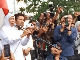 Gubernur Khofifah Bersama Ribuan Buruh se Jatim Sepakati 17 Tuntutan di Hari Buruh Internasional