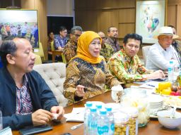 Khofifah-Emil, PWI, SPSI Temui Menteri PKP, Bahas Rumah Subsidi untuk Wartawan, Buruh dan Masyarakat Penghasilan Rendah
