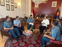 Disela Paris Air Show 2025, Komandan Puspenerbal CC Athan dan Dubes Rl Perancis