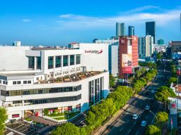 Bank Jatim Sukses Bukukan Laba Bersih Rp 703 Miliar di Semester I 2025