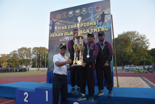 Komandan Brigif 2 Marinir Antarkan Marwiltim Juara Umum Ke 3 Poral Wiltim TA. 2025