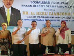 Warga Desa Suru di Blitar Antusias Menyimak Sosialisasi Program MBG