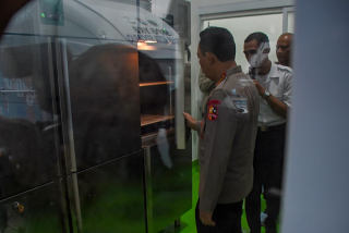 Dukung Program MBG, Kapolri Tinjau SPPG Polresta Sidoarjo