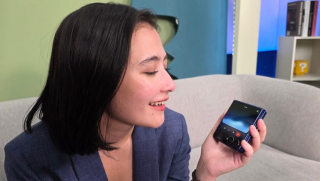 Prilly Latuconsina dan Andy Garcia Merasa Enjoy Gunakan HP Lipat Samsung 