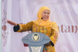 Gubernur Khofifah Komitmen Bangun Desa Mandiri Berkelanjutan, Fondasi Indonesia Maju 2045