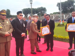 Pelindo Regional 3 Raih Penghargaan Zero Accident dari Gubernur Jatim