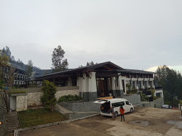 Jambuluwuk Hotel and Resort Manjakan Wisatawan Penikmat Bromo Berkonsep Poshtel dan Alam