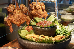 Paket Buka Puasa 7 Negara di HARRIS Bundaran Satelit, Rasakan Sensasi Dunia