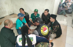 Sengketa Tambak Asri, Warga Tolak Normalisasi 'Siluman' 16 Meter