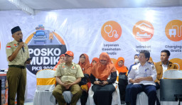 Lelah di Jalan? Posko Mudik PKS Jatim Sediakan Fasilitas Pijat Gratis
