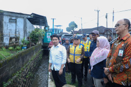 Wagub Emil Tinjau Pengerjaan Pelebaran Jalan di Kabupaten Malang, Pastikan Serap Aspirasi Masyarakat Sekitar