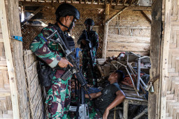 Prajurit Yonif 3 Marinir Asah Naluri Tempur Lewat Latihan Penyergapan di Baluran