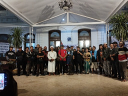 Aksi Solidaritas Publik Kesenian Surabaya untuk Dewan Kesenian Surabaya (DKS)