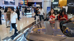 IIMS Surabaya 2026 Dibuka, Jatim Bidik Penguatan Industri Otomotif