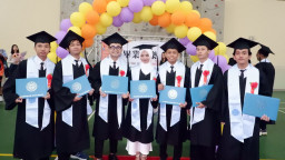 Tak Pernah Bermimpi Kuliah di Luar Negeri, Tiga Mahasiswa KIP-K Unusa Kini Lulus Double Degree di Taiwan