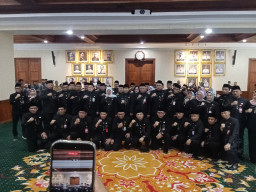 Gubernur Khofifah Lantik Enam Pejabat Tinggi Pemprov Jatim