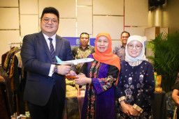 Gubernur Khofifah Pimpin Misi Dagang dan Investasi Jatim-Hong Kong, Catat Transaksi Rp12,038 Triliun